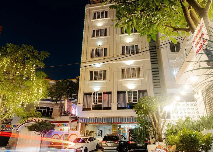 Cat Phuc Hotel
